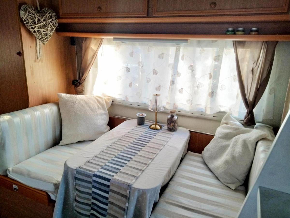 Love In The Camper Florens Exteriör bild